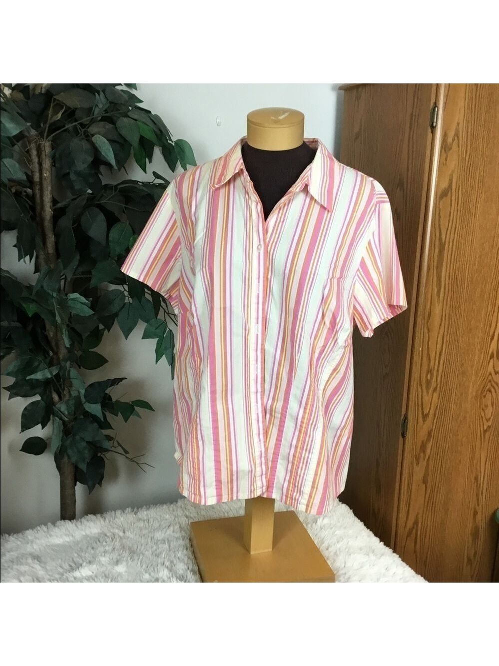 Venezia 18/20 short sleeve stripe button down blouse